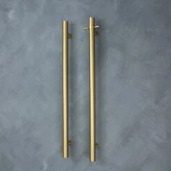 Radiant Vertical Single Heated Towel Bar (12v) - Brushed Gold 17 Radiant Vertical Single Heated Towel Bar (12v) - Brushed Gold -HERA BATHWARE radiant vertical single heated towel bar 12v brushed goldbrushed goldone vertical heated rail with hookheated towel railradiant 663178