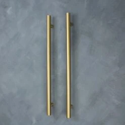 Radiant Vertical Single Heated Towel Bar (12v) - Brushed Gold 16 Radiant Vertical Single Heated Towel Bar (12v) - Brushed Gold -HERA BATHWARE radiant vertical single heated towel bar 12v brushed goldbrushed goldone vertical heated rail with hookheated towel railradiant 998069