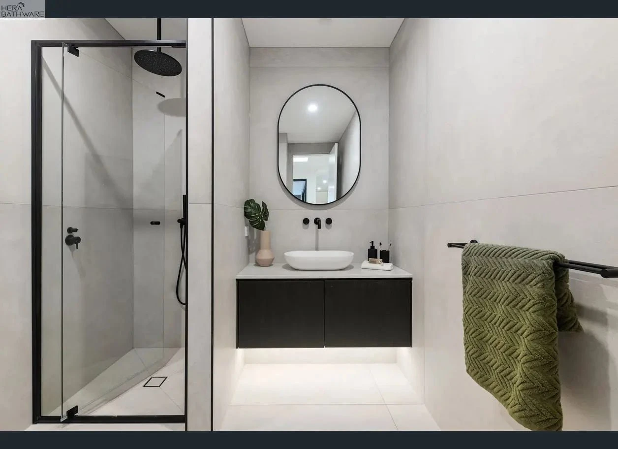 Round Ceiling Shower Arm 300mm 2 Round Ceiling Shower Arm 300mm - Image 2