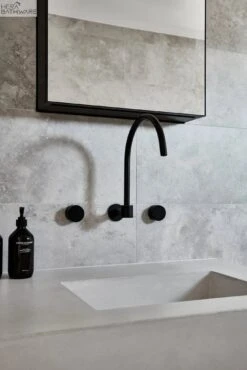 Round High-Rise Swivel Wall Spout -HERA BATHWARE round high rise swivel wall spoutchrometapwaremeir 699653