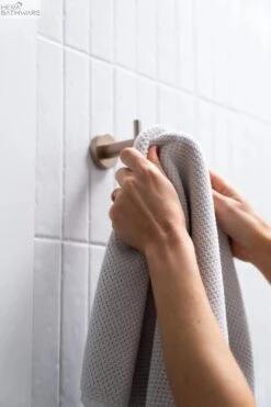 Round Robe Hook 26 Round Robe Hook -HERA BATHWARE round robe hookchromebathroom accessoriesmeir 421793