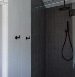 Round Shower On Bracket | Meir 13 Round Shower On Bracket | Meir -HERA BATHWARE round shower on bracketchrometapwaremeir 557293