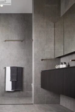 Round Single/Double Towel Rail 600mm 21 Round Single/Double Towel Rail 600mm -HERA BATHWARE round singledouble towel rail 600mmsingle towel railchromebathroom accessoriesmeir 224941